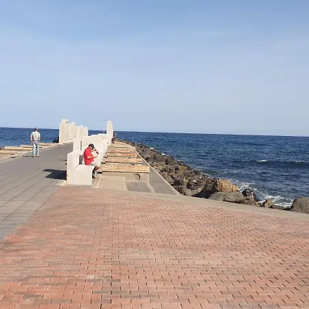 Brisas Del Mar Apartment, One Step From The Sea. Апартаменты *