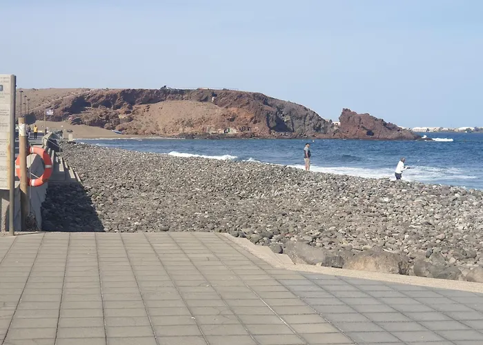 Brisas Del Mar Apartment, One Step From The Sea.