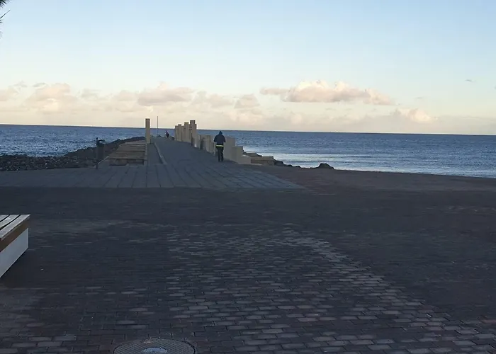 Lejlighed Brisas Del Mar Apartment, One Step From The Sea.